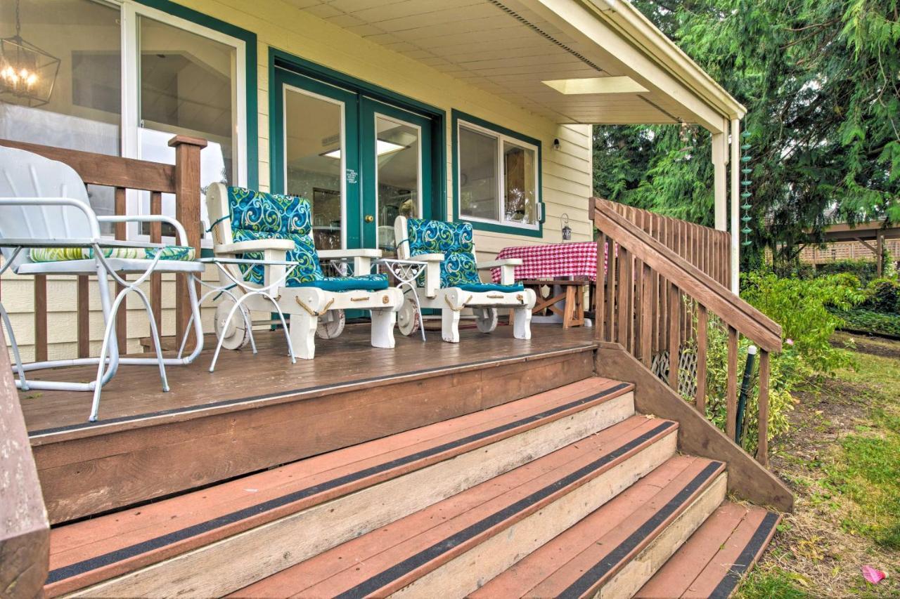 Warm Beach Hideaway With Private Beach! Stanwood Esterno foto